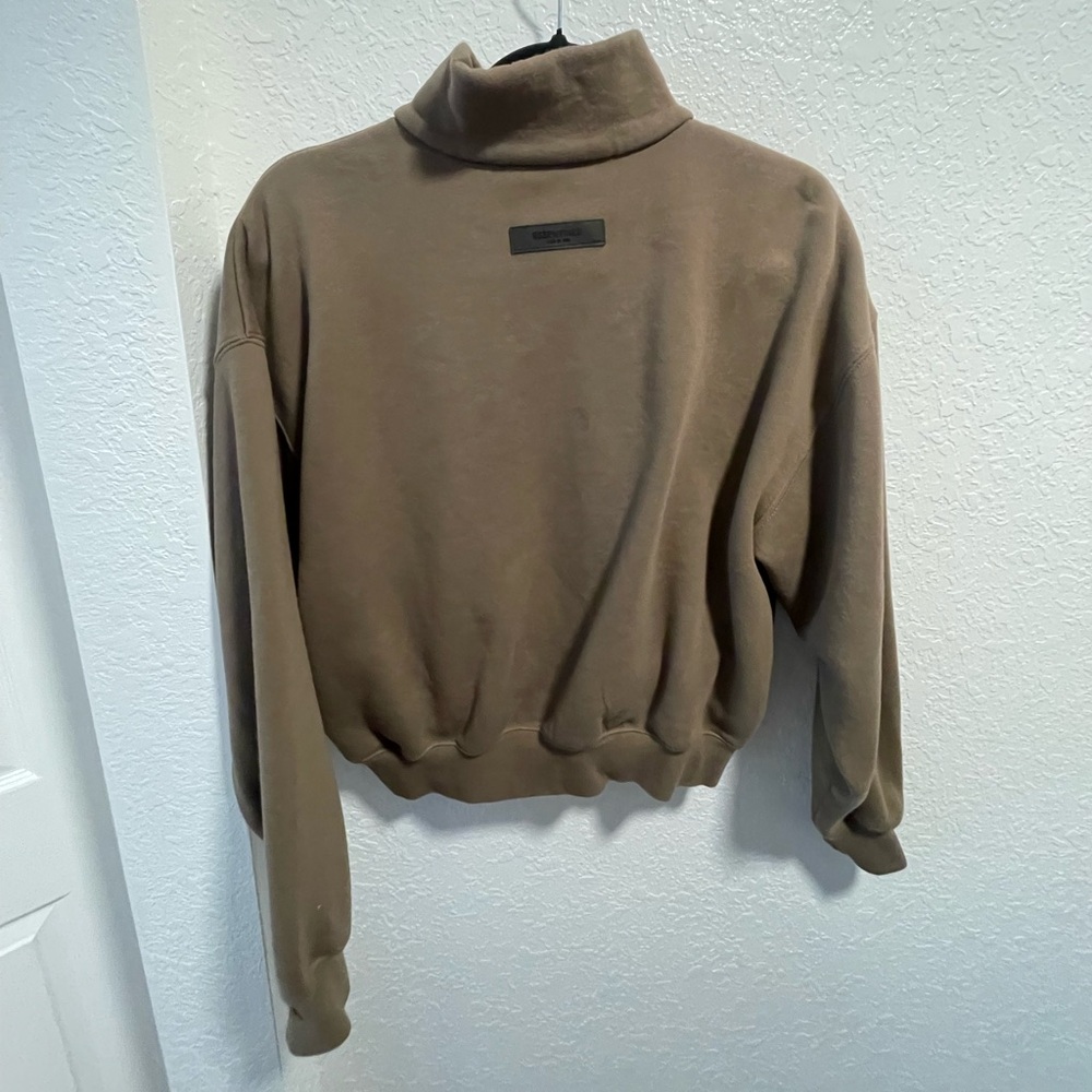 Essentials jogging suit - Picture 3 of 4